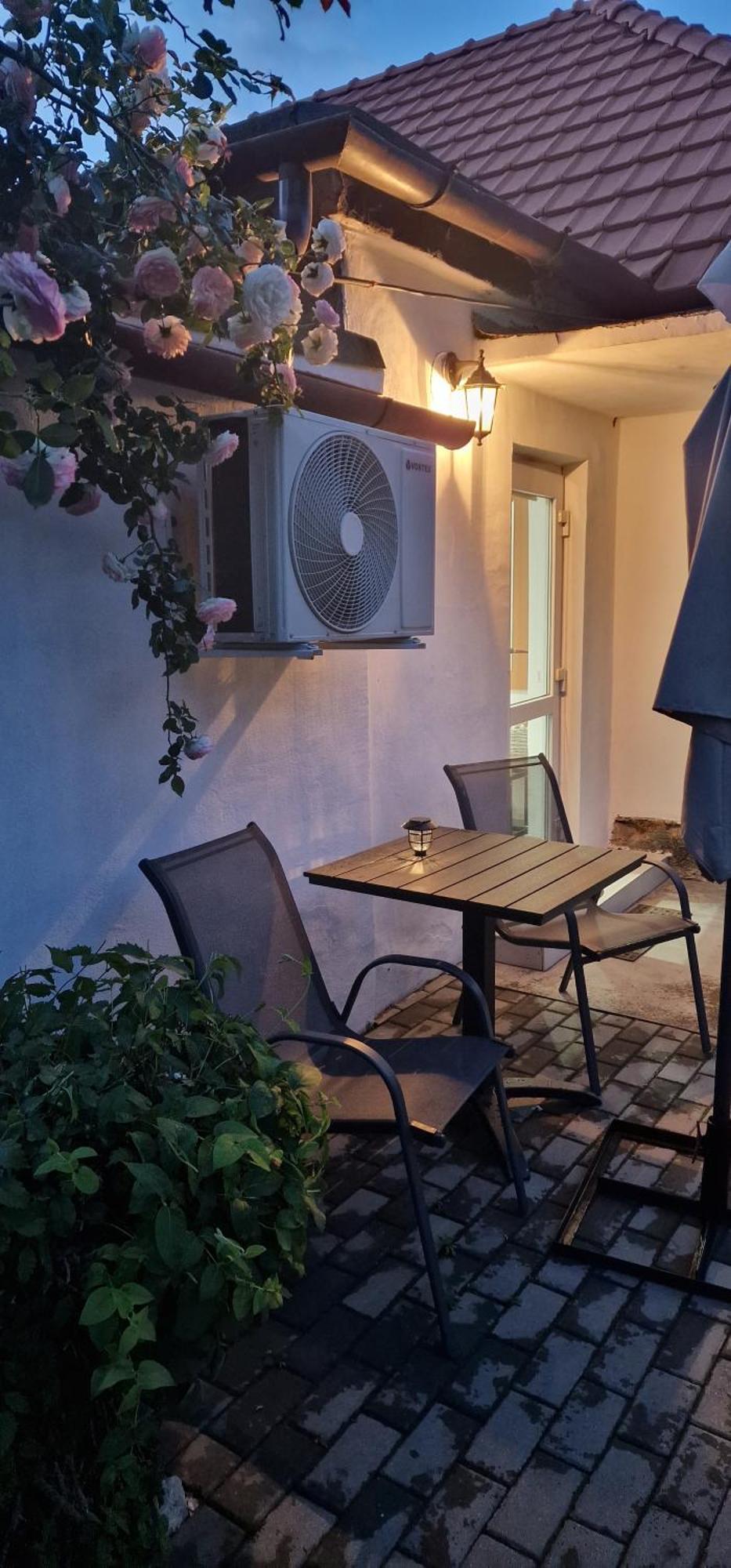 Seventeen -Apartament La Casa Arad Exterior photo